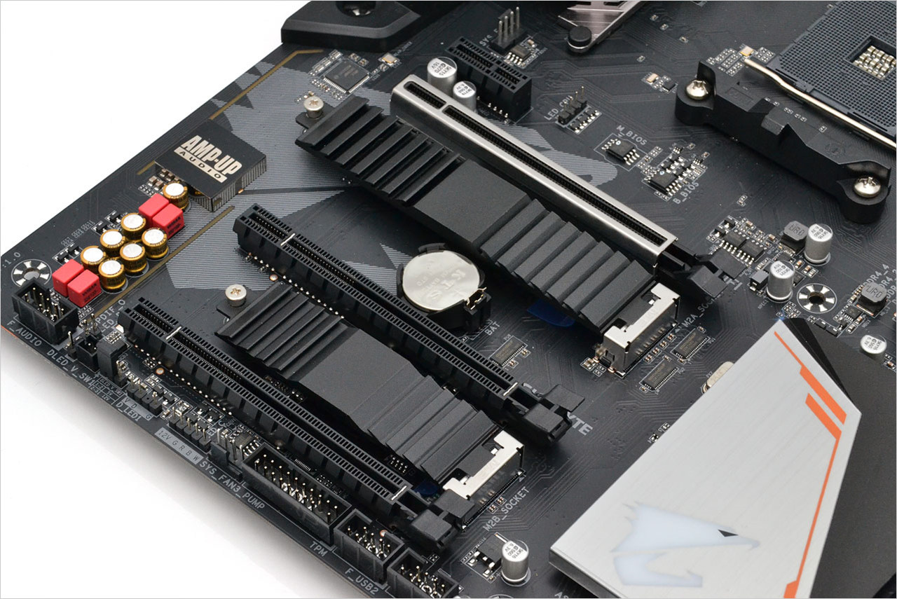 GIGABYTE B450 AORUS PRO WIFI - PCI-Express slot section